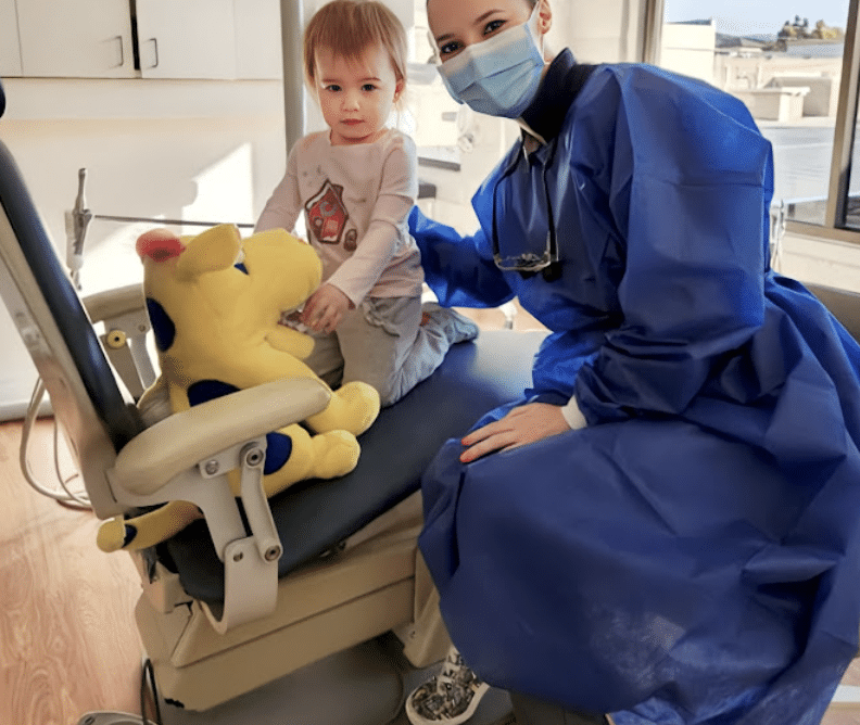 Why You Should Choose a Pediatric Dentist Pediatric Dentist Oxnard. Beach Town Kids. General Anesthesia & Oral Sedation for Children, Sealants, Emergency Pediatric Dentist.